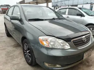 Toyota Corolla 2006 Green