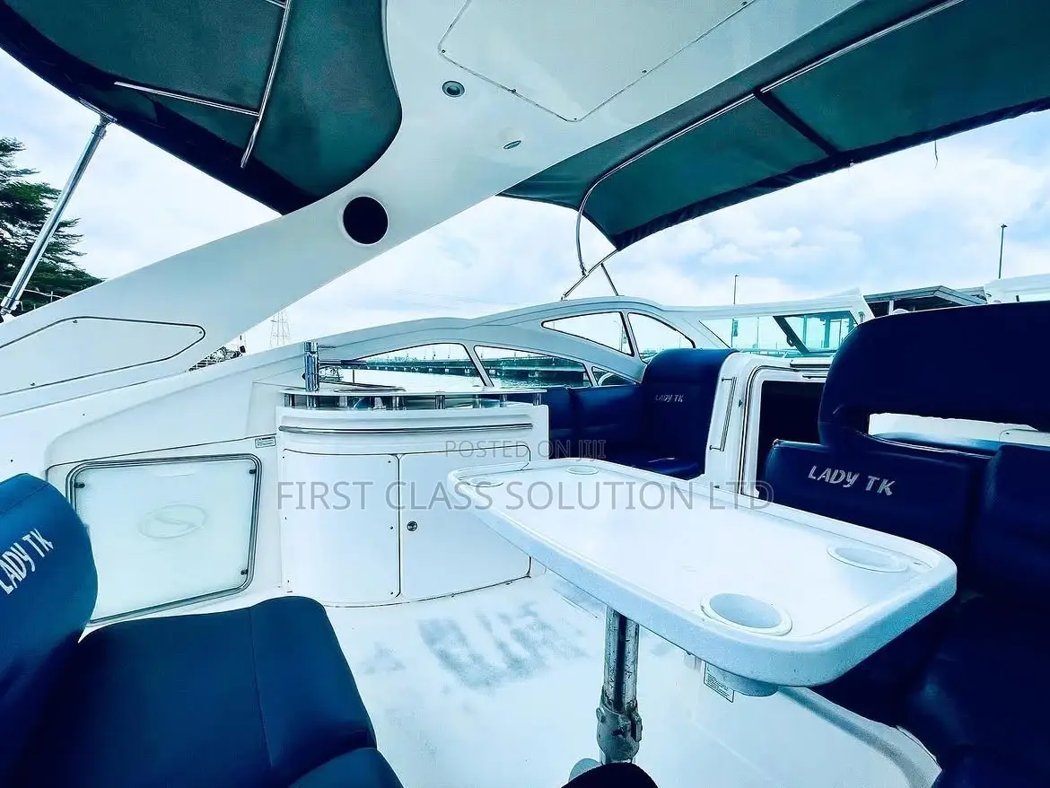 Luxury Boat With VIP Interior Available for Hire