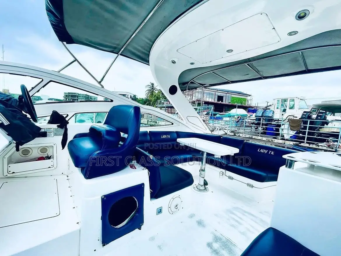 Luxury Boat With VIP Interior Available for Hire