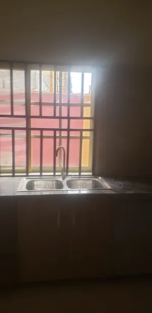 4bdrm Duplex in Oba Fatola Estate, Igbogbo for rent