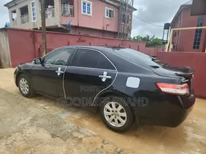 Toyota Camry LE 4dr Sedan (2.4L 4cyl 5A) 2008 Ivory
