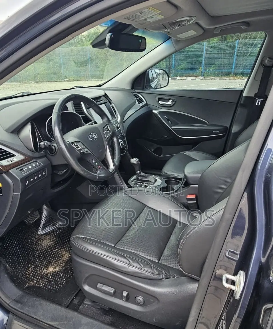 Hyundai Santa Fe Limited AWD 2017 Blue