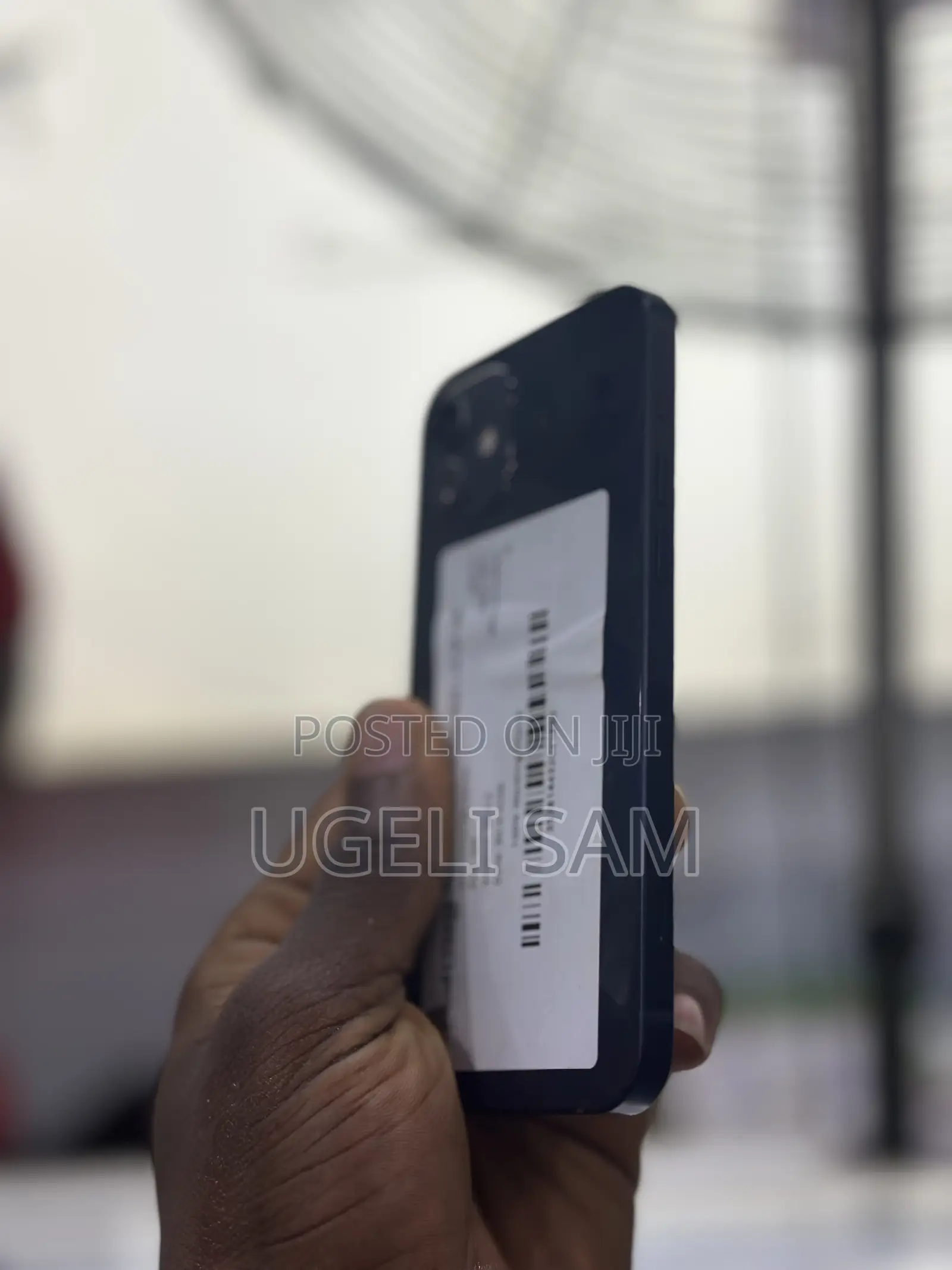 Apple iPhone 12 64 GB Black