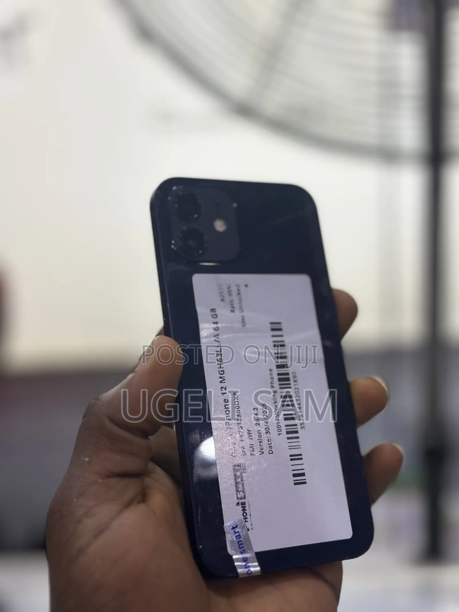 Apple iPhone 12 64 GB Black