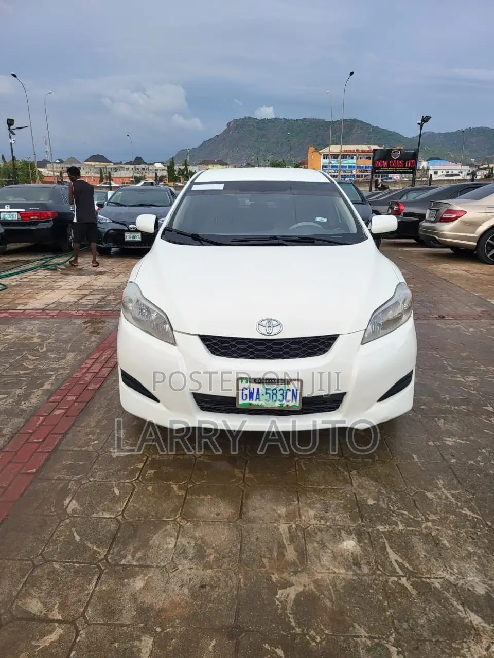Toyota Matrix 2010 White