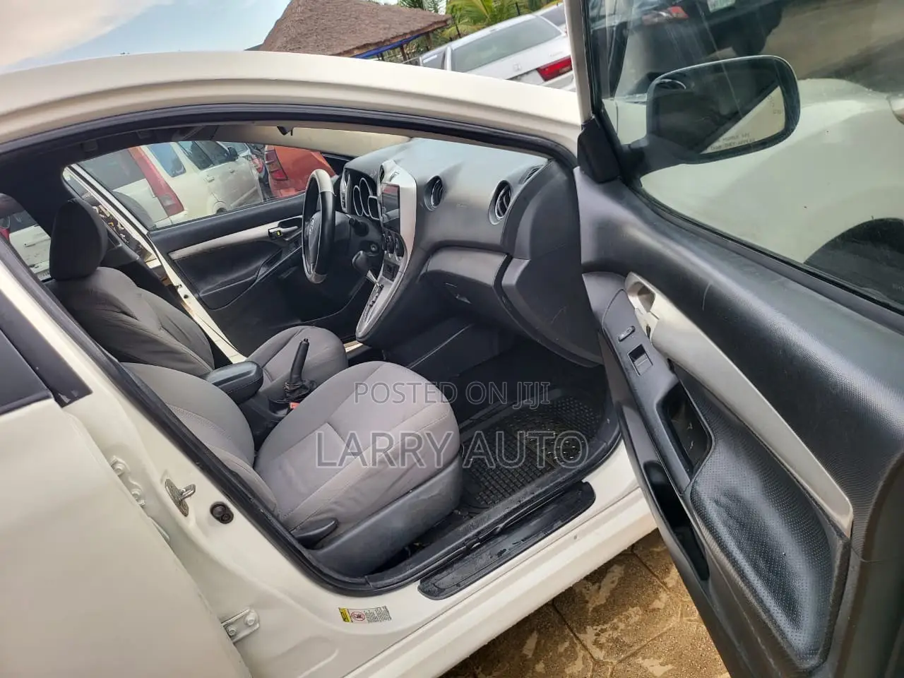 Toyota Matrix 2010 White