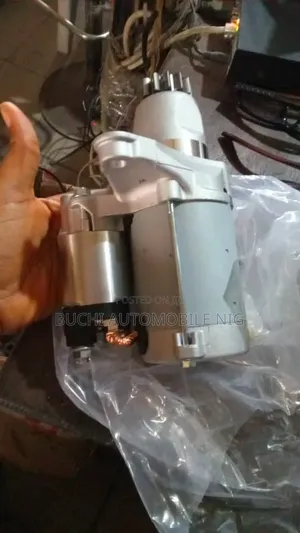 Original Japan OEM Key Starter for Toyota Rav4 and Other Cars
