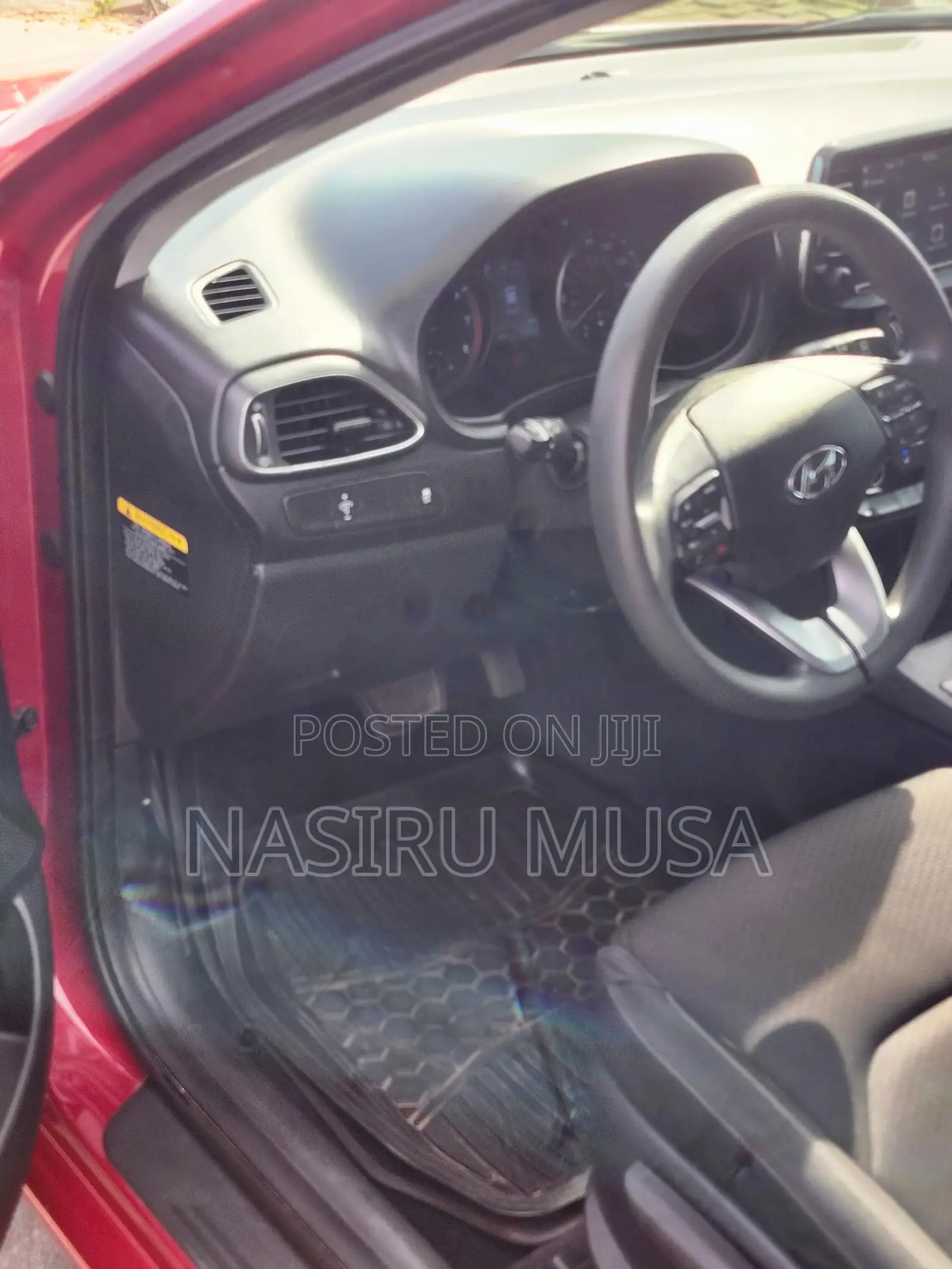 Hyundai Elantra 2018 Red