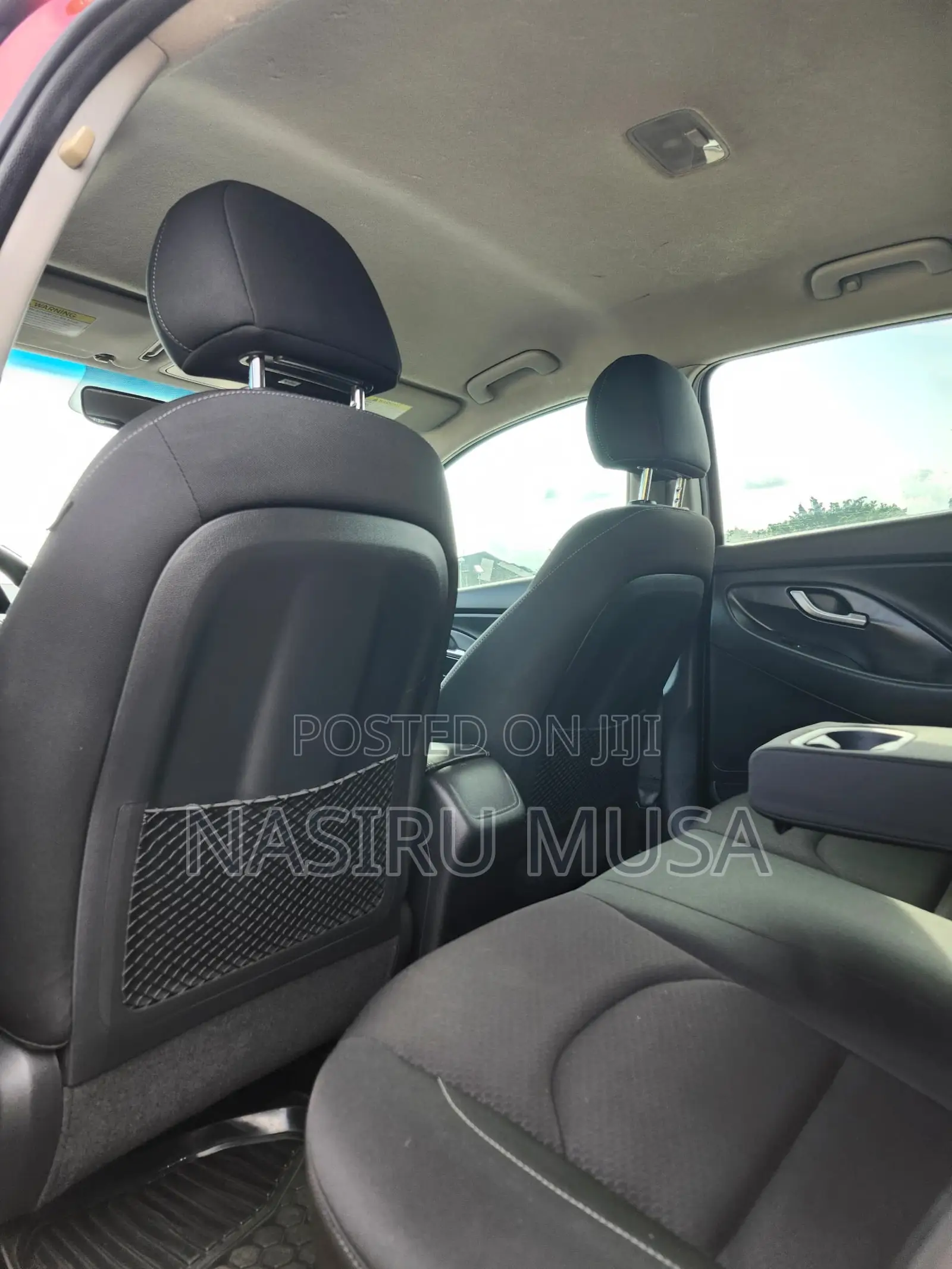 Hyundai Elantra 2018 Red