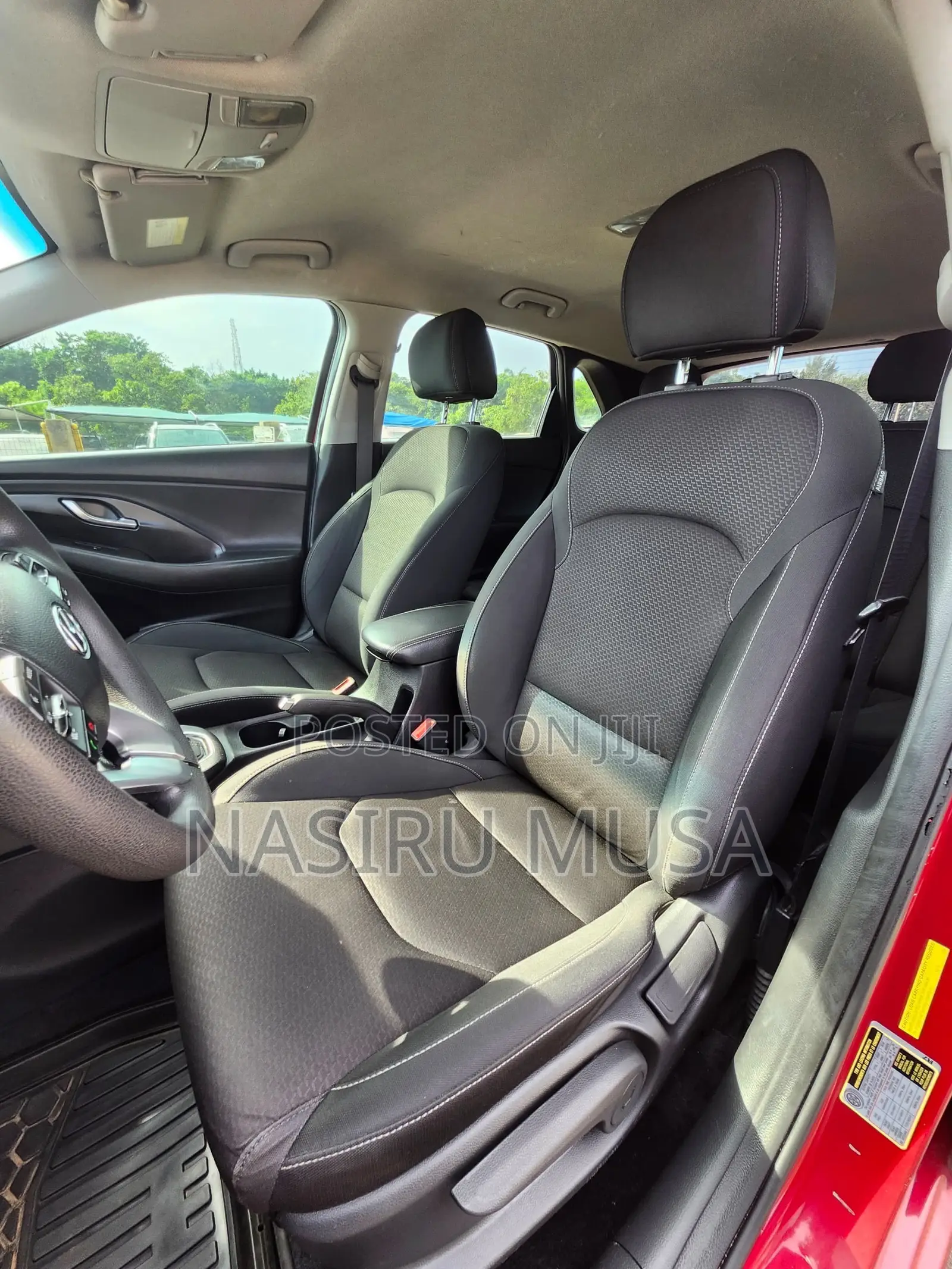 Hyundai Elantra 2018 Red
