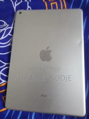 Apple iPad 9.7 32 GB Silver