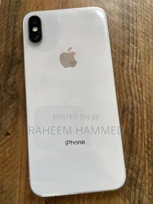 Apple iPhone X 64 GB White