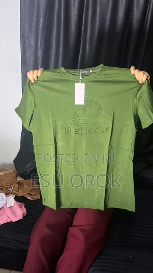 Cotten Tshirt