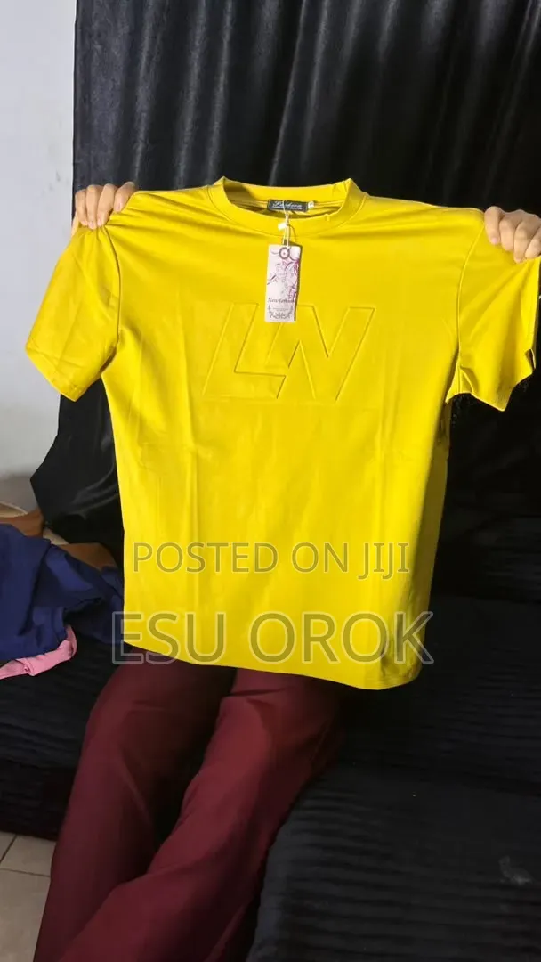 Cotten Tshirt