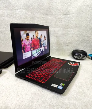 Laptop Lenovo Legion Y520 16GB Intel Core i7 HDD+SSD 1T