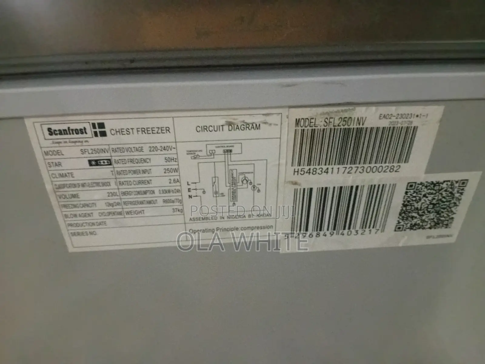 Inverter Freezer 250l Almost New