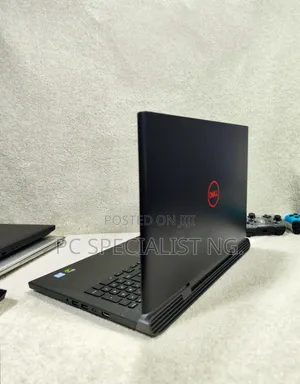 Laptop Dell Inspiron 15 7577 Gaming 16GB Intel Core i7 HDD+SSD 1T