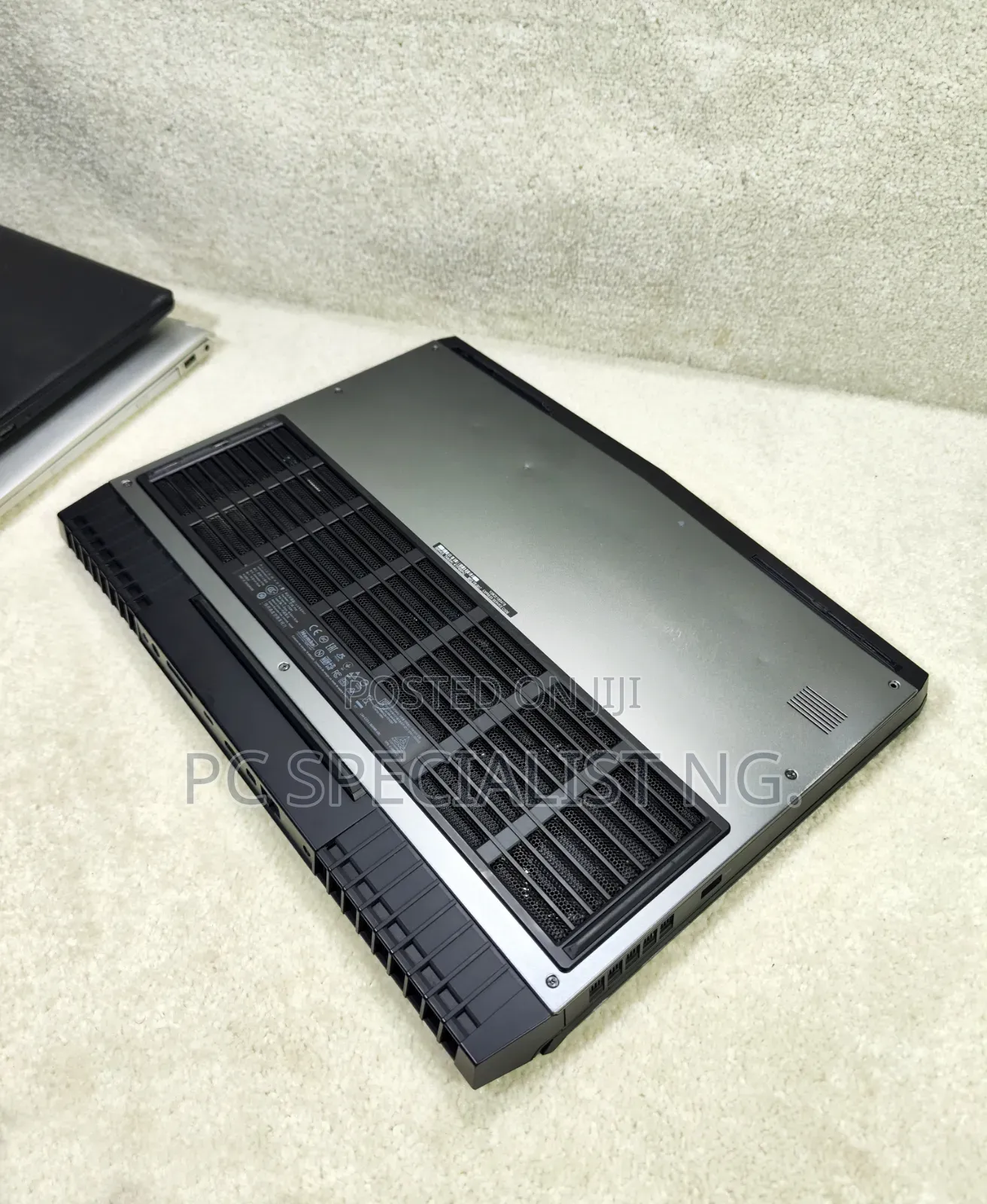 Laptop Alienware M15 R4 16GB Intel Core i7 HDD+SSD 1T