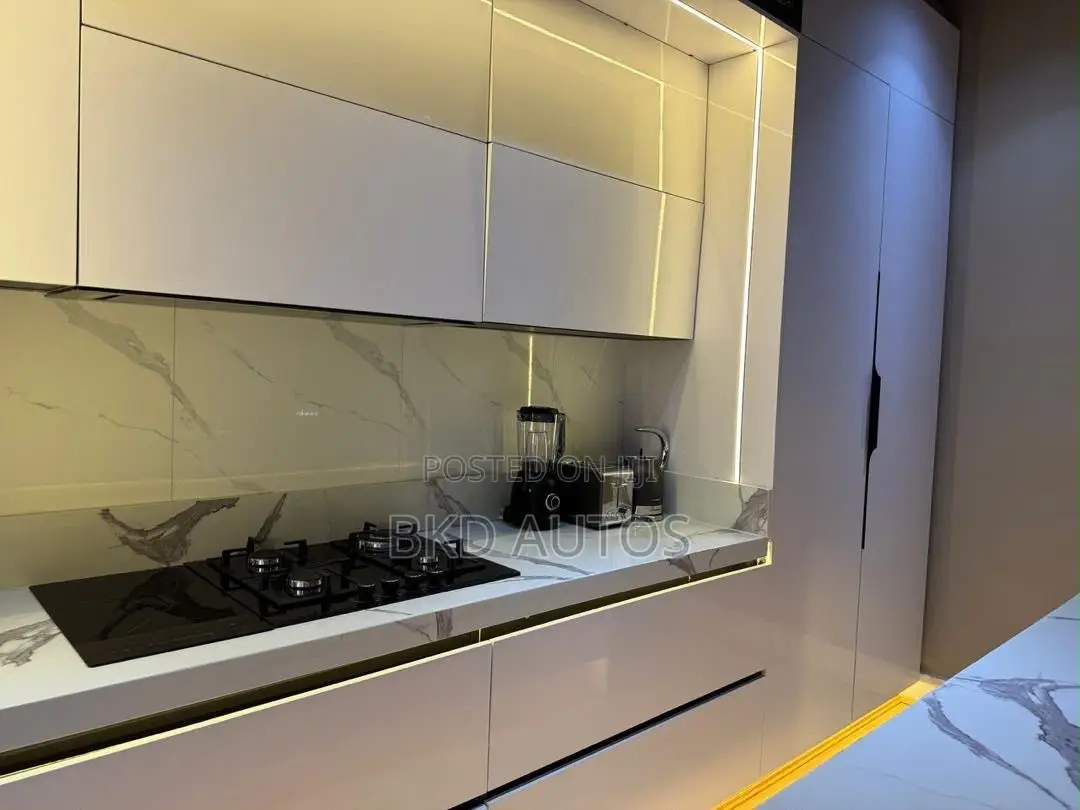 2 Bedroom Loft With Pool and Gym