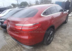 Mercedes-Benz GLC-Class 2017 Red