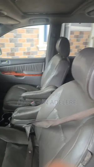 Toyota Sienna 2007 Gold