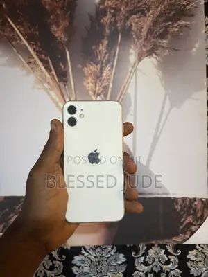 Apple iPhone 11 64 GB White