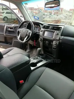 Toyota 4-Runner Limited 4dr 4x2 (4.0L 6cyl 5A) 2017 Gray