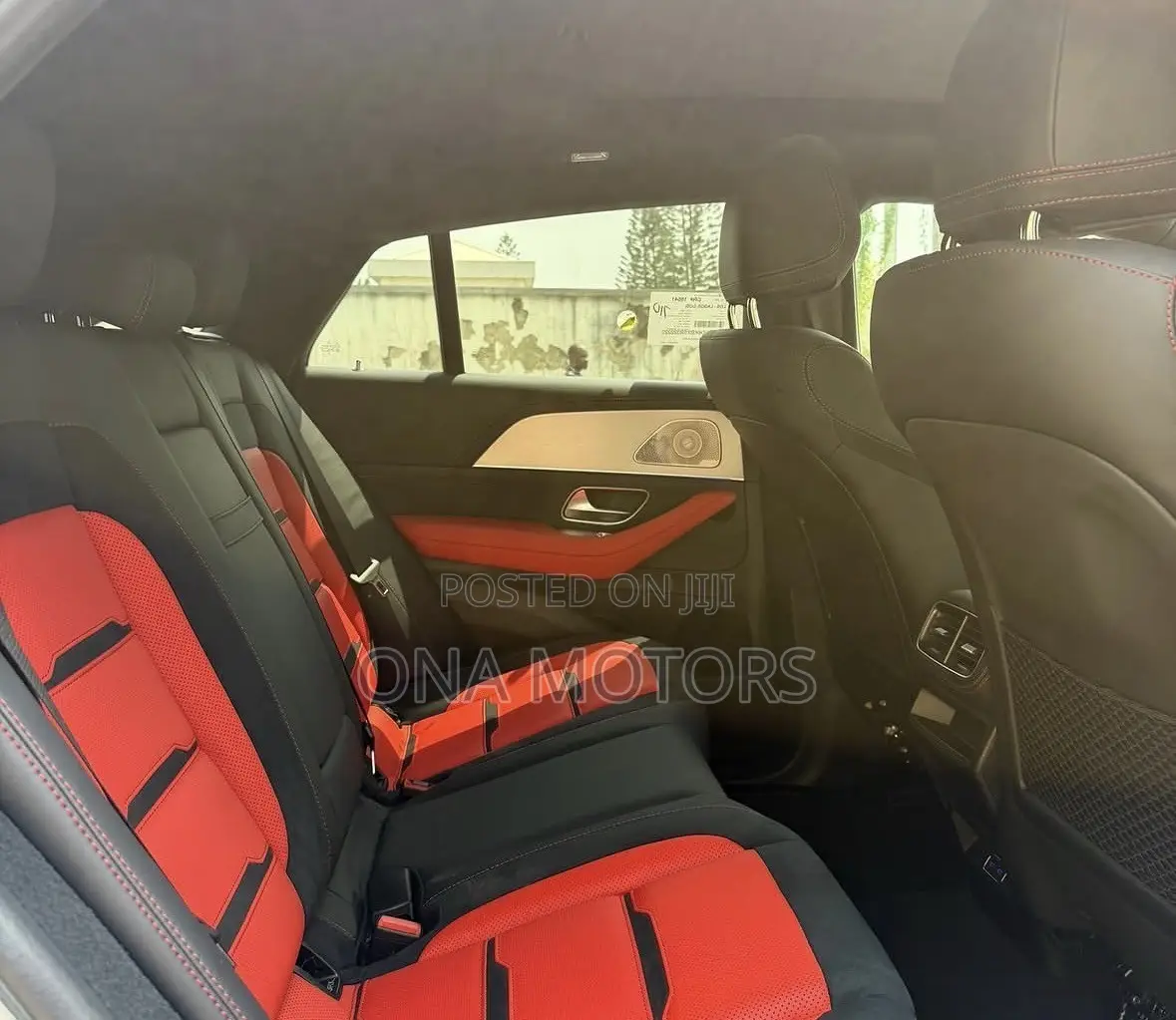 Mercedes-Benz GLE-Class 2025 White