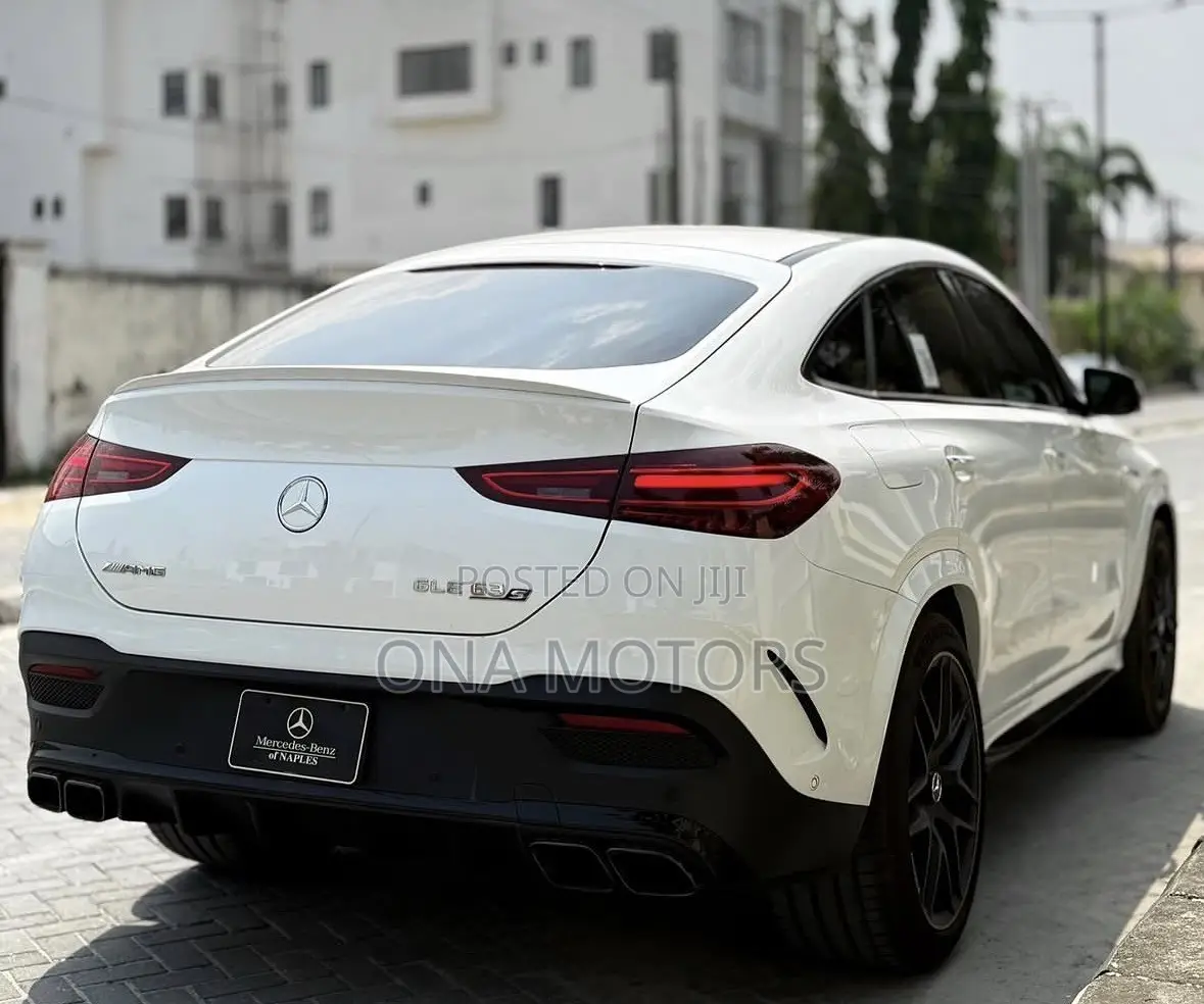 Mercedes-Benz GLE-Class 2025 White