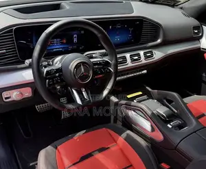 Mercedes-Benz GLE-Class 2025 White