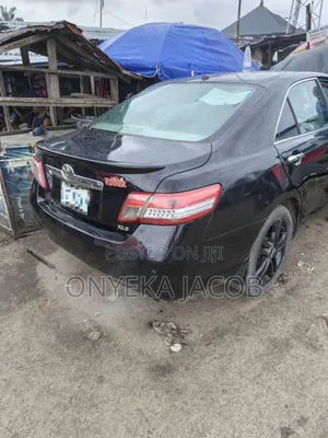 Toyota Camry SE 4dr Sedan (2.5L 4cyl 6AM) 2010 Black