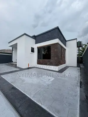 3bdrm Bungalow in Majesty Estate, Rumuoparali for sale