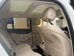 Mercedes-Benz GLC-Class 2021 White