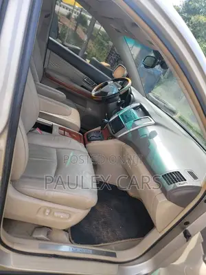 Lexus RX 330 2005 Gold