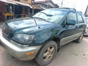 Lexus RX 2000 Green