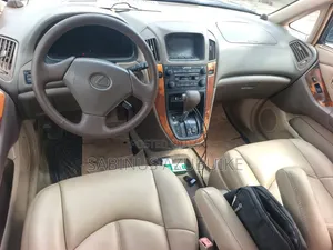 Lexus RX 2000 Green