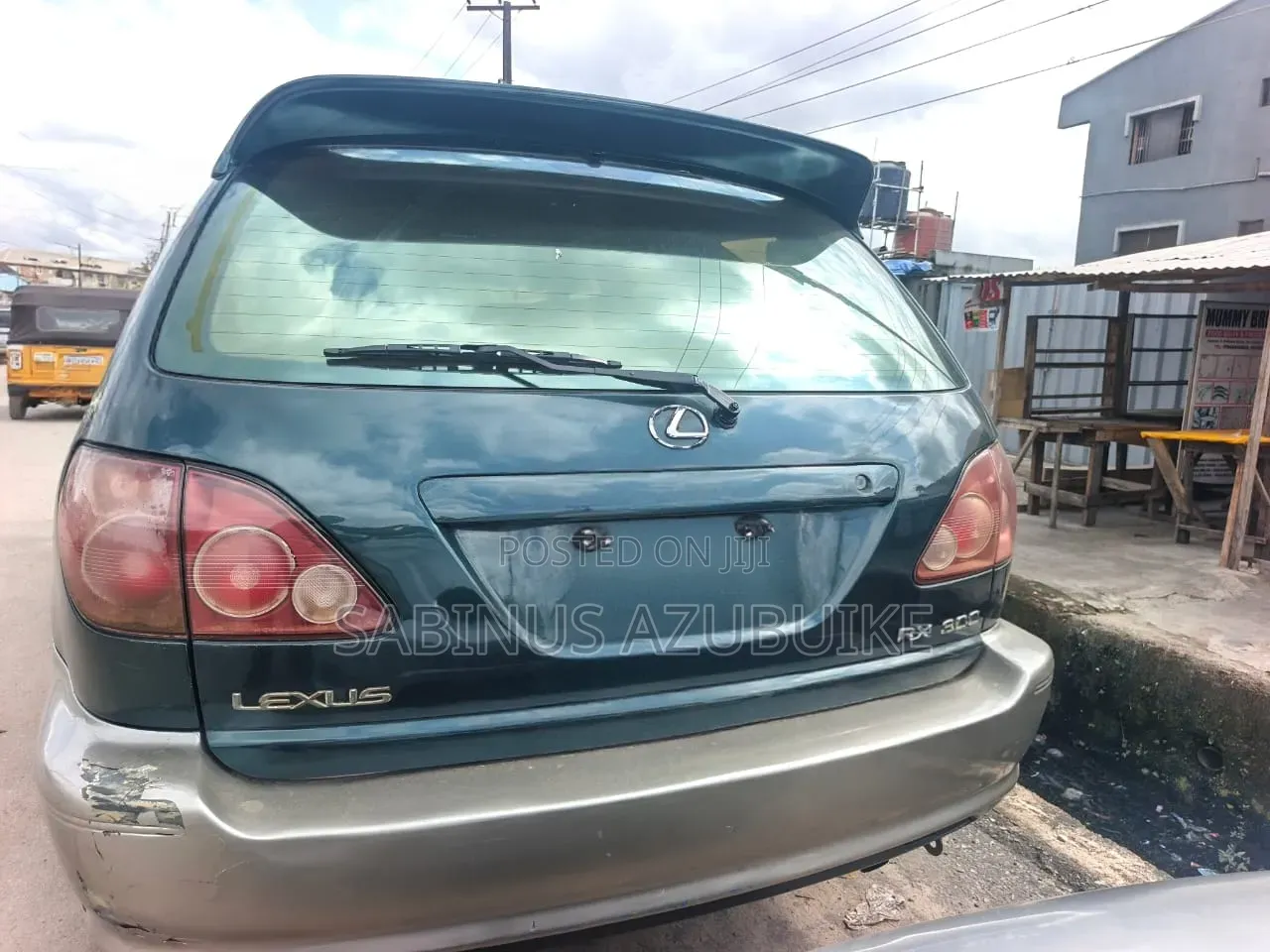 Lexus RX 2000 Green