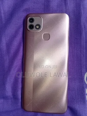 Infinix Hot 10i 32 GB Gold