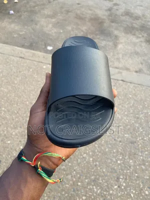 Luofu Rubber Slippers — Affordable Unisex Slides