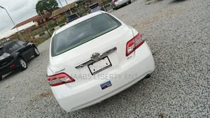 Toyota Camry 2010 White