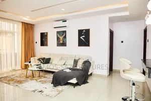 Furnished 3bdrm Block of Flats in Chevron for rent