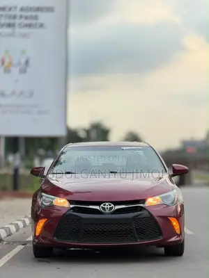 Toyota Camry SE 4dr Sedan (2.5L 4cyl 6A) 2015 Red