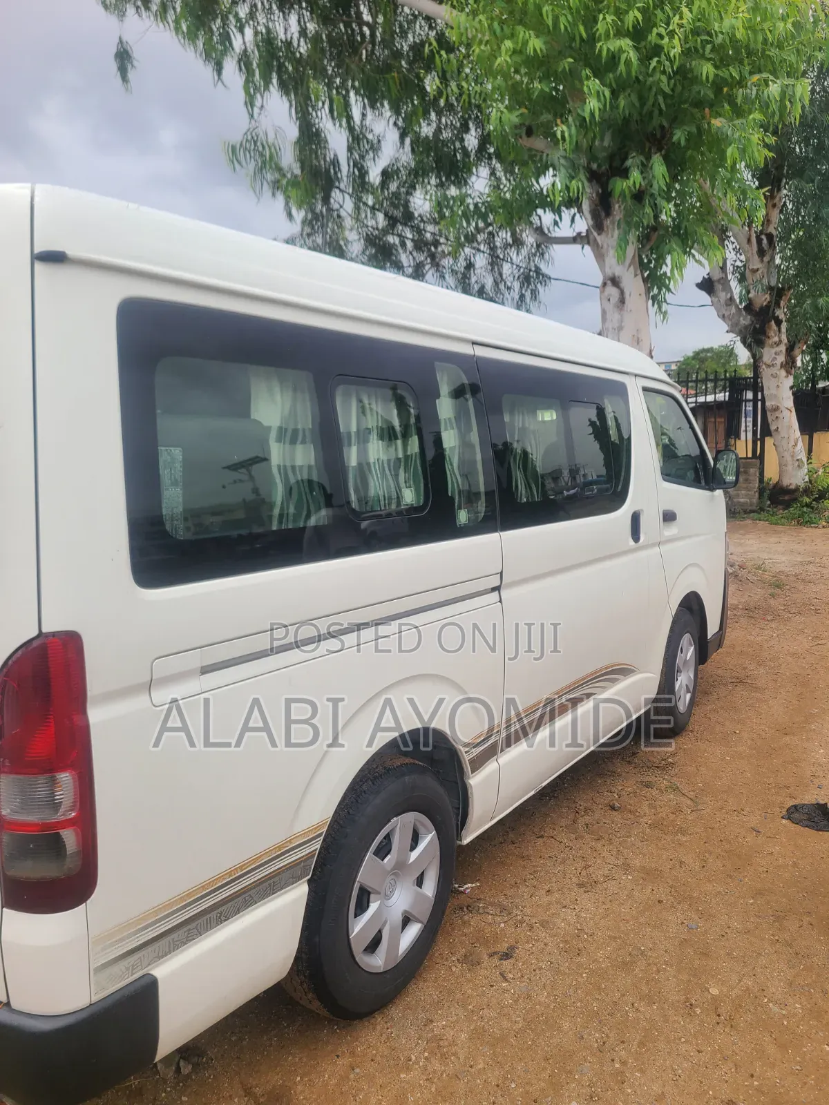 Toyota HiAce 2020 White
