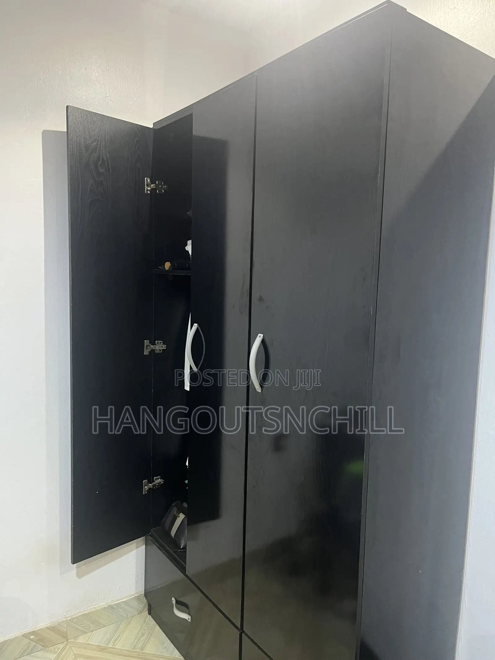 7 by 4ft Wardrobe