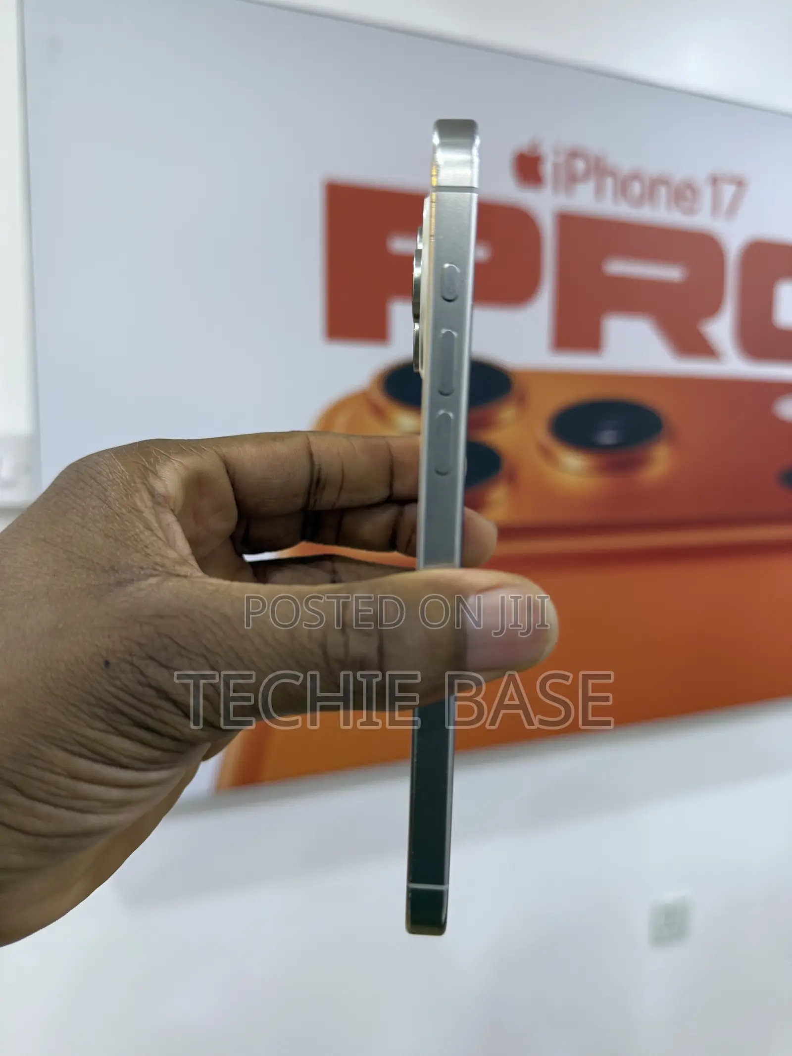 Apple iPhone 15 Pro Max 256 GB White