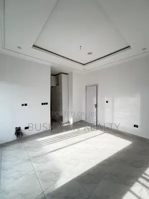 4bdrm Townhouse / Terrace in Ikota for rent
