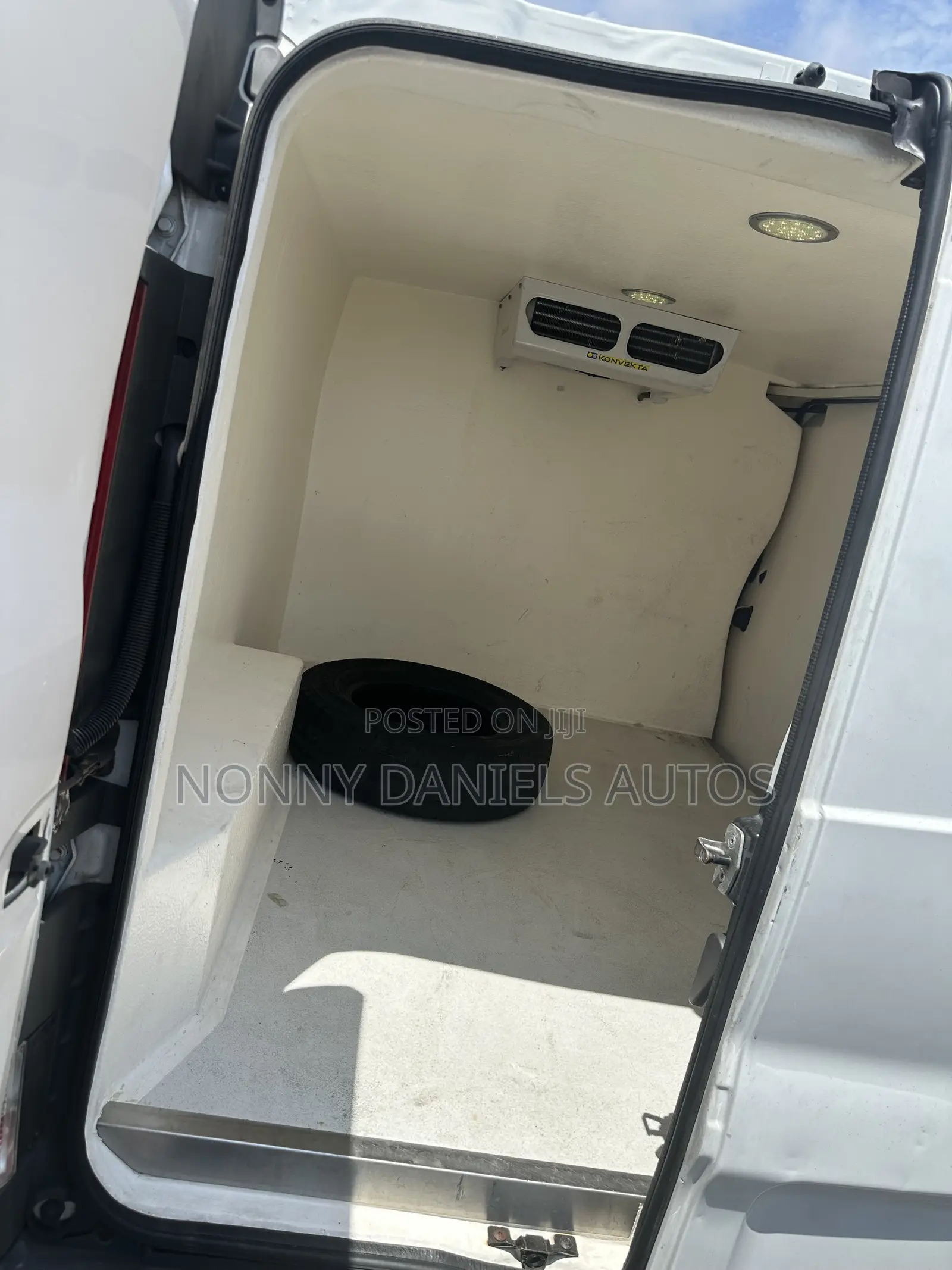 Opel Vivaro 2015 White