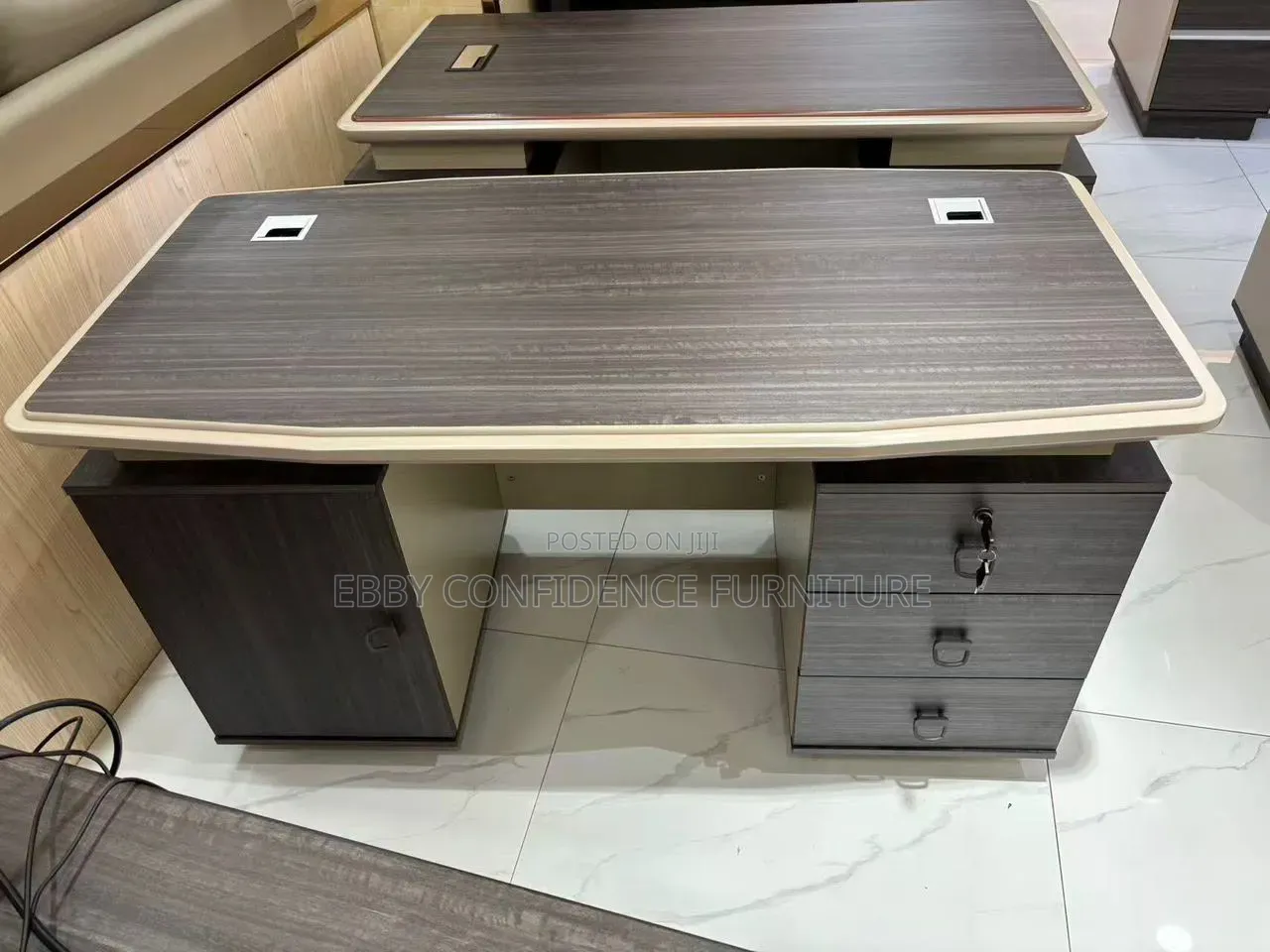 Executive Mini Office Table