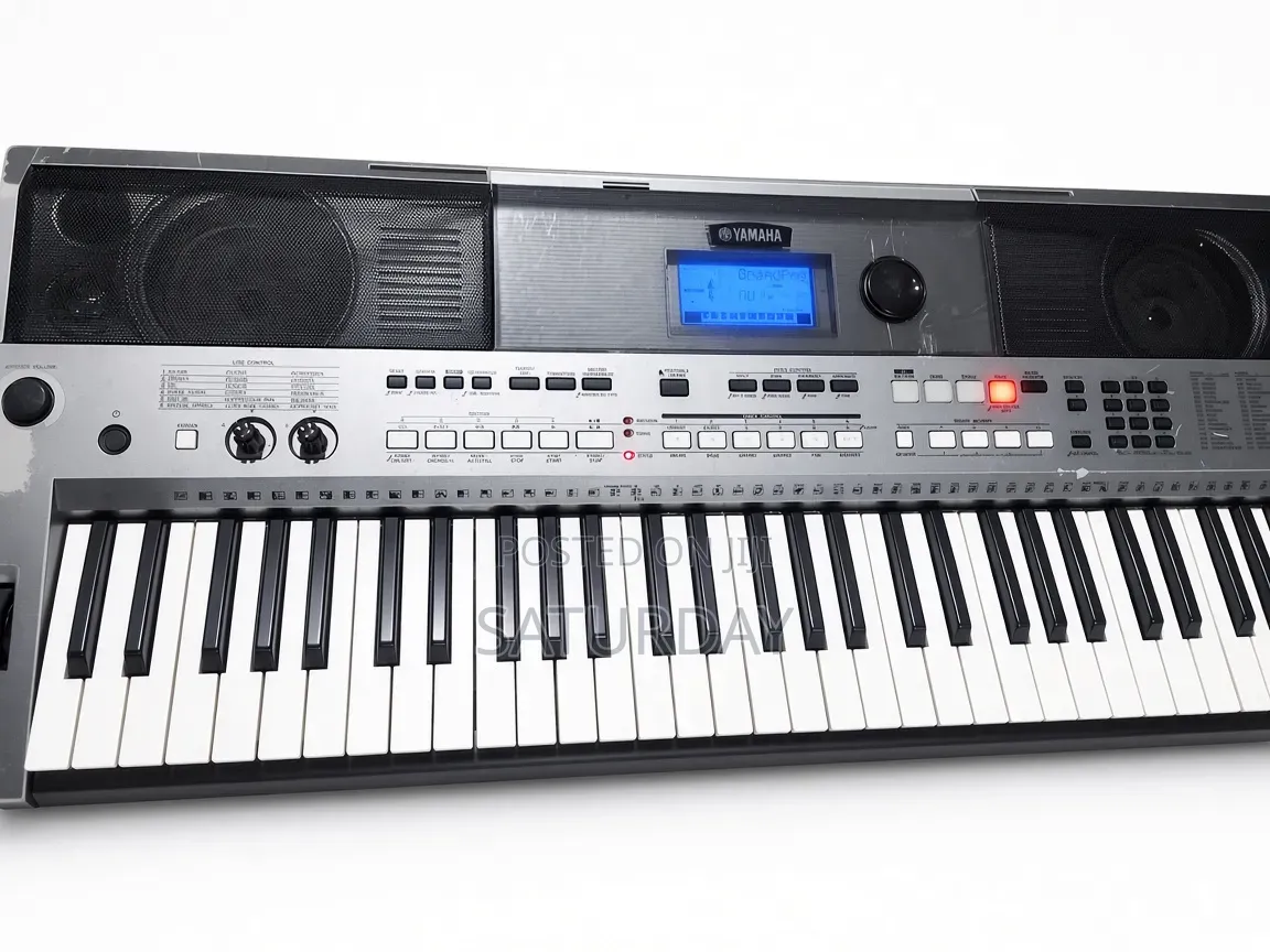 Yamaha Piano PSR E443