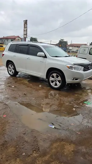 Toyota Highlander Limited 2009 White